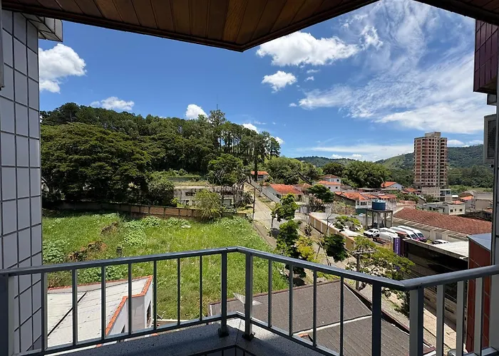 Apartamento No Centro De Sao Lourenco E A 750 Metros Do Parque