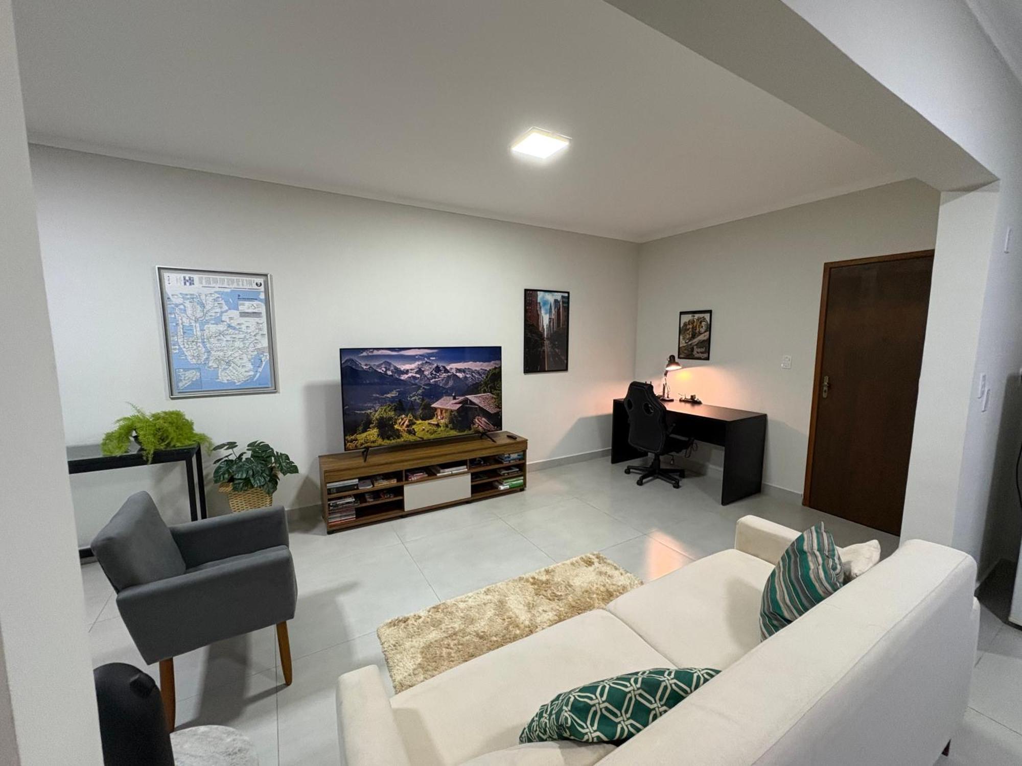 Apartamento No Centro De Sao Lourenco E A 750 Metros Do Parque *
